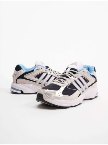 Adidas originals Adidas originals Beanie in core black/cloud white