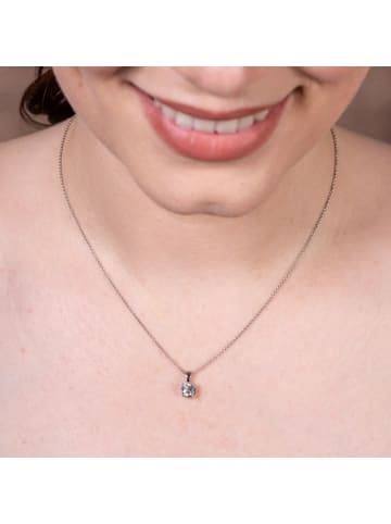 Lyomi 585/- Gold in weiß