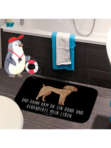 Mr. & Mrs. Panda Badteppich Hund Dogge mit Spruch in Schwarz