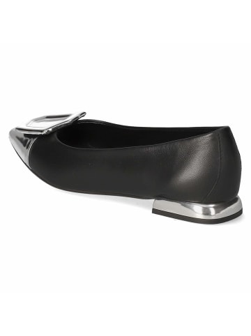 Kaerlek Ballerina in schwarz