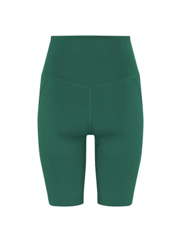 girlfriend collective Shorts Compressive in Moss