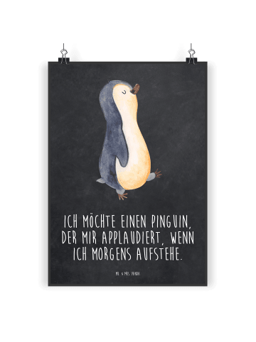 Mr. & Mrs. Panda Poster Pinguin marschieren mit Spruch in Kreidetafel