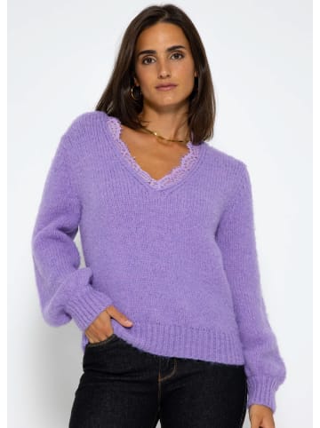 SASSYCLASSY Oversize Strick-Pullover in Lila