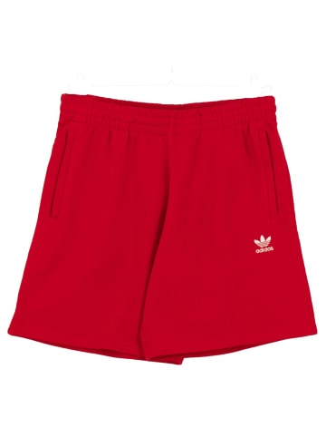 adidas Hose Essentials Shorts in Rot