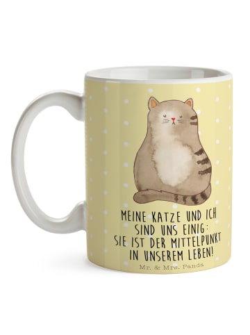 Mr. & Mrs. Panda Becher Katze Sitzen mit Spruch in Gelb Pastell