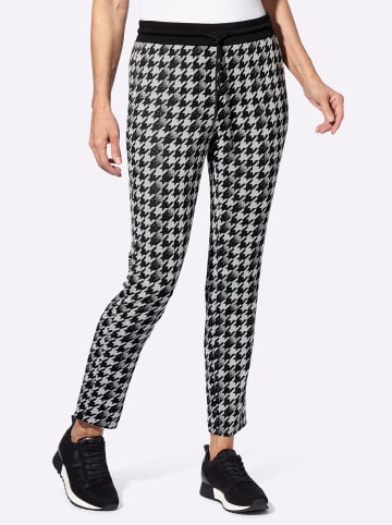 Sieh an! Hose in schwarz-ecru-bedruckt