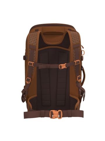 Cabinzero Adventure Cabin Bag ADV Pro 42L Rucksack 55 cm Laptopfach in saigon coffee