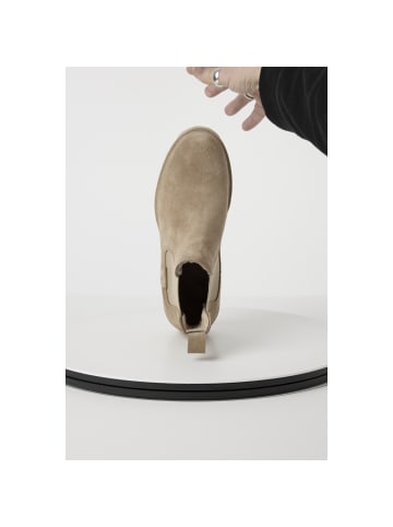Tamaris Chelsea Boots in Beige