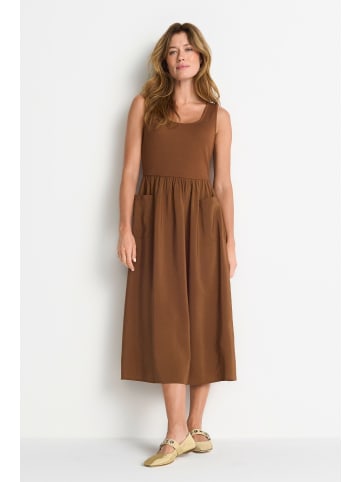 Rich & Royal Scuba Mat Mix Parachute Dress in Coconut Bark