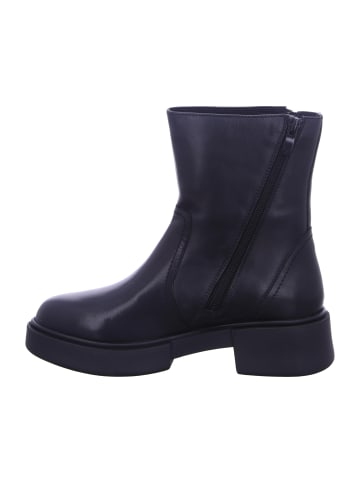 Caprice Stiefelette in schwarz