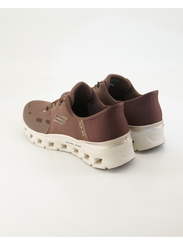 Skechers Slip On Sneaker in Braun