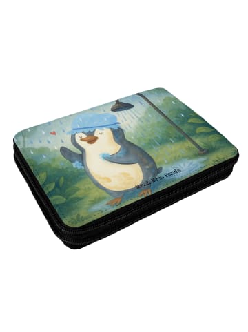Mr. & Mrs. Panda Federmappe Pinguin Duschen Design ohne Spruch in Weiß