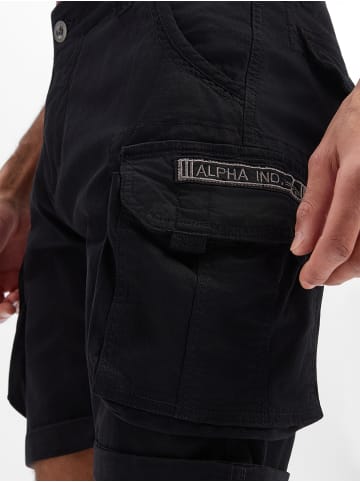 Alpha Industries Shorts Crew Short in schwarz
