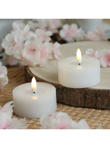 Adilina 2x LED Maxi Teelichter Lina Rustik Optik Echtwachs D: 7cm in weiß