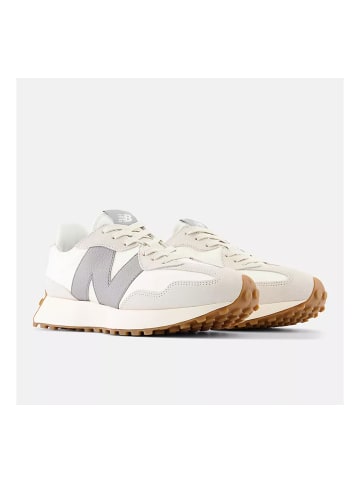 New Balance Sneackers U327 in Grau