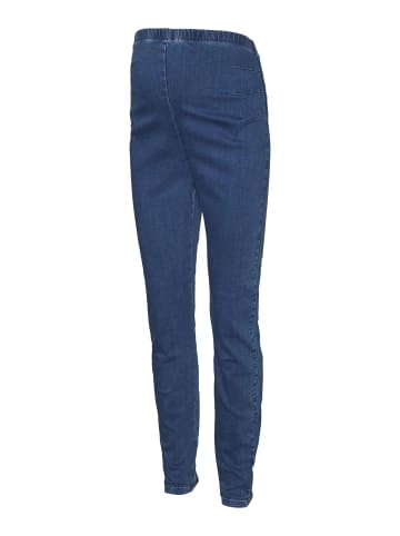 mama licious Skinny Jeans in Medium Blue Denim 1