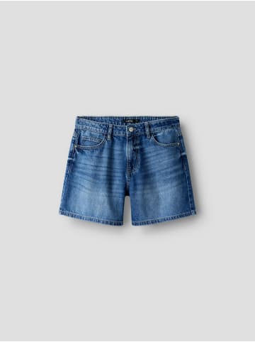 name it Jeansshorts in Medium Blue Denim