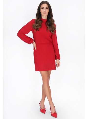 faina Women Skirt in red