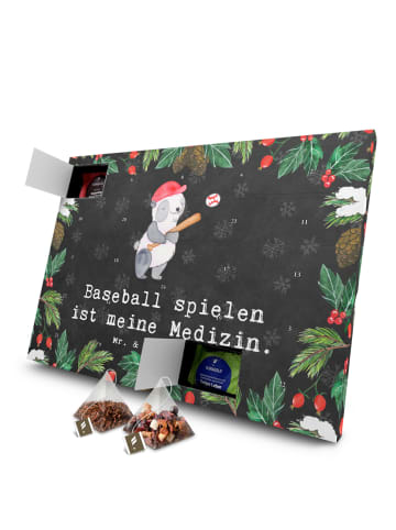 Mr. & Mrs. Panda Tee Adventskalender Panda Baseball spielen mit ... in Kreidetafel