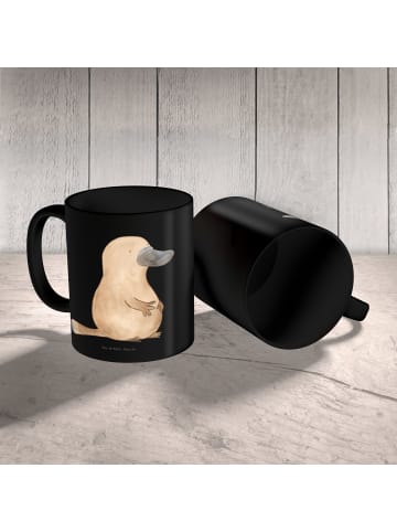 Mr. & Mrs. Panda Becher Schnabeltier Mut ohne Spruch in Schwarz