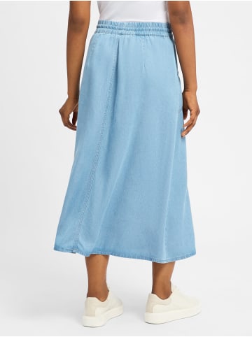 More & More Rock in light stone