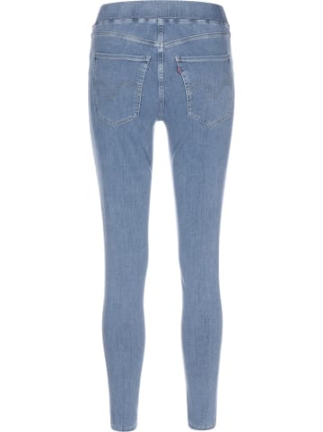 Levi´s Jeans in lets go shopping