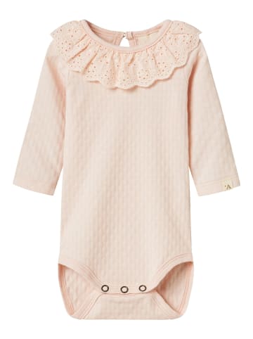 name it Strampler in Silver Peony
