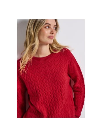 Street One Pullover in Racing Red