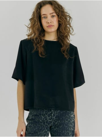 Norr T-shirt Carly in Black