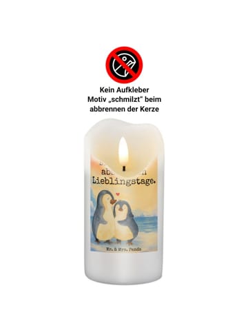 Mr. & Mrs. Panda Weihnachtskerze Pinguin umarmen Design mit Spruch in Weiß