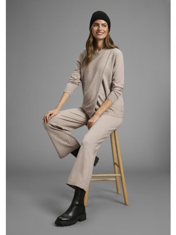 neun 9 monate Umstandspullover in beige meliert