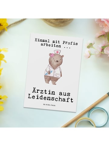 Mr. & Mrs. Panda Grußkarte Ärztin Leidenschaft mit Spruch in Weiß