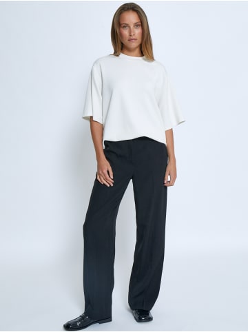 Peppercorn T-Shirt in Gardenia