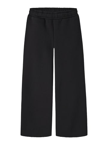 name it Jogginghose in Black Beauty1