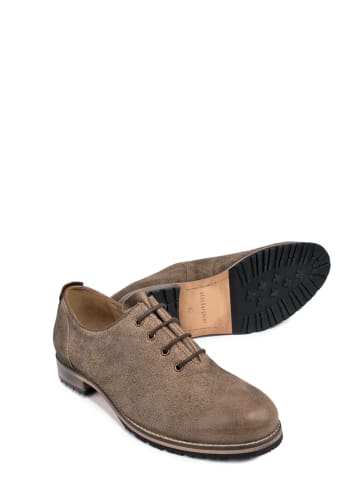 Stockerpoint Stockerpoint Trachtenschuh Caruso in nuss gespeckt
