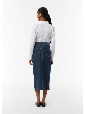 comma Rock in 59Z9_navy