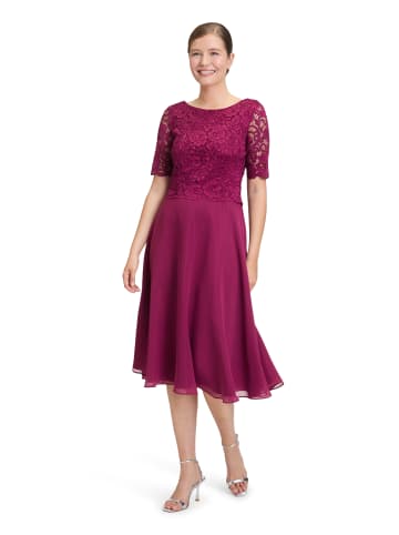 Vera Mont Cocktailkleid mit Spitze in Sweet Berry