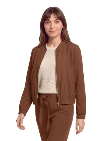 BETTY & CO Blouson langarm in Braun