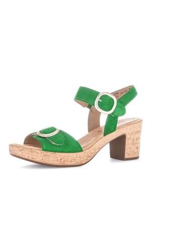 Gabor Plateau Sandalen in grün