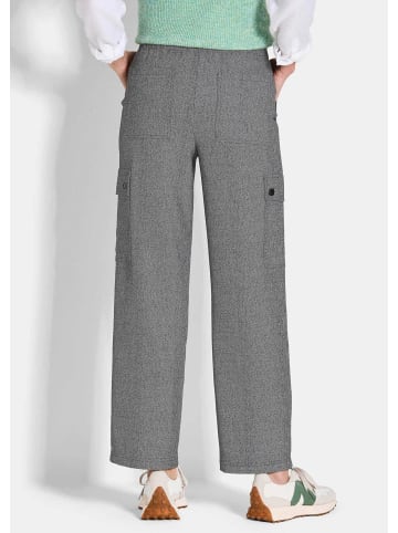 GOLDNER Kurzgröße:  Cargohose Modische Stretchhose mit Taschen in schwarz / weiß