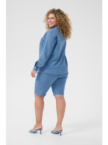KAFFE curve Kurzarmhemd KCreeca Loose fit in Medium Blue Denim Pinstripe