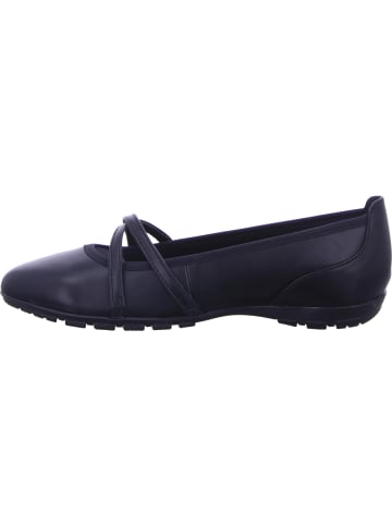 Marco Tozzi Slipper in schwarz