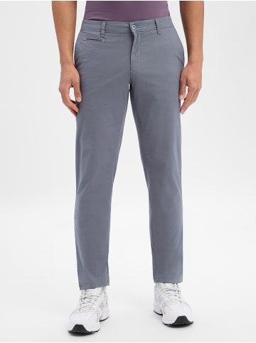 BRAX  Chino Fabio in grau - 0005