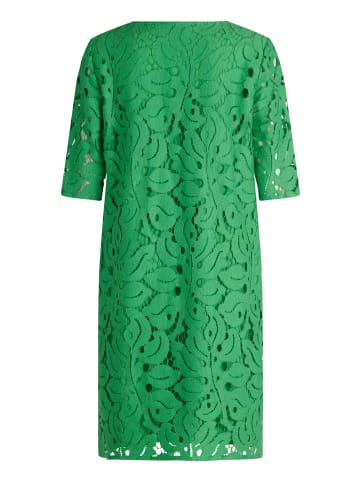 Betty Barclay Spitzenkleid mit V-Ausschnitt in Kelly Green