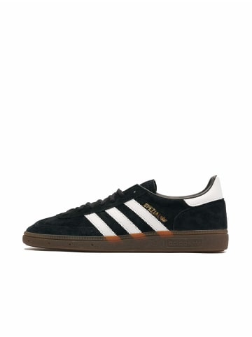 Adidas originals Beanie in core black/footwear white