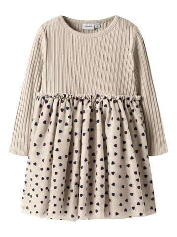name it Kleid in Peyote1
