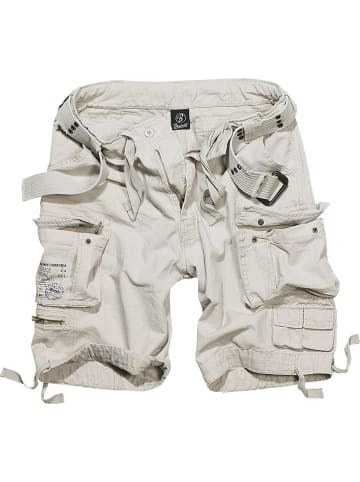 Brandit Short in Weiß
