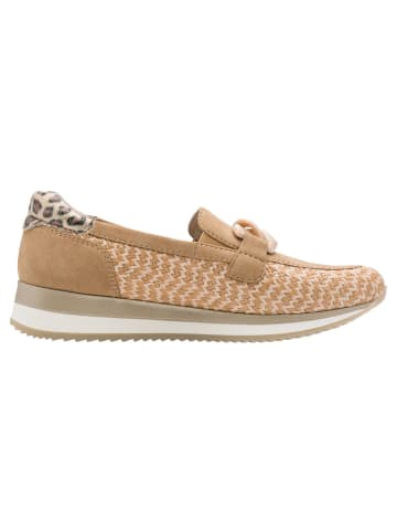 Jana Slipper in LT NATURAL