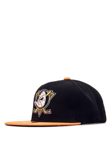 Mitchell & Ness Cap in Schwarz