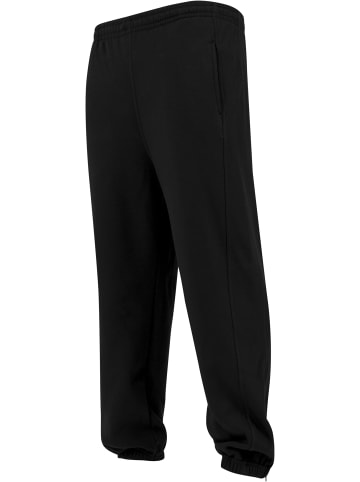 Urban Classics Urban Classics in black